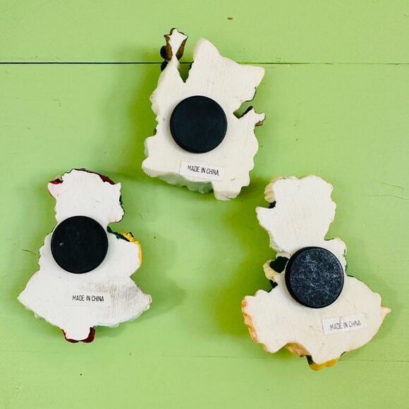 Vintage Christmas Fridge Magnets Trio Christmas Kittens Victorian Cat Kitchen - Picture 5 of 5